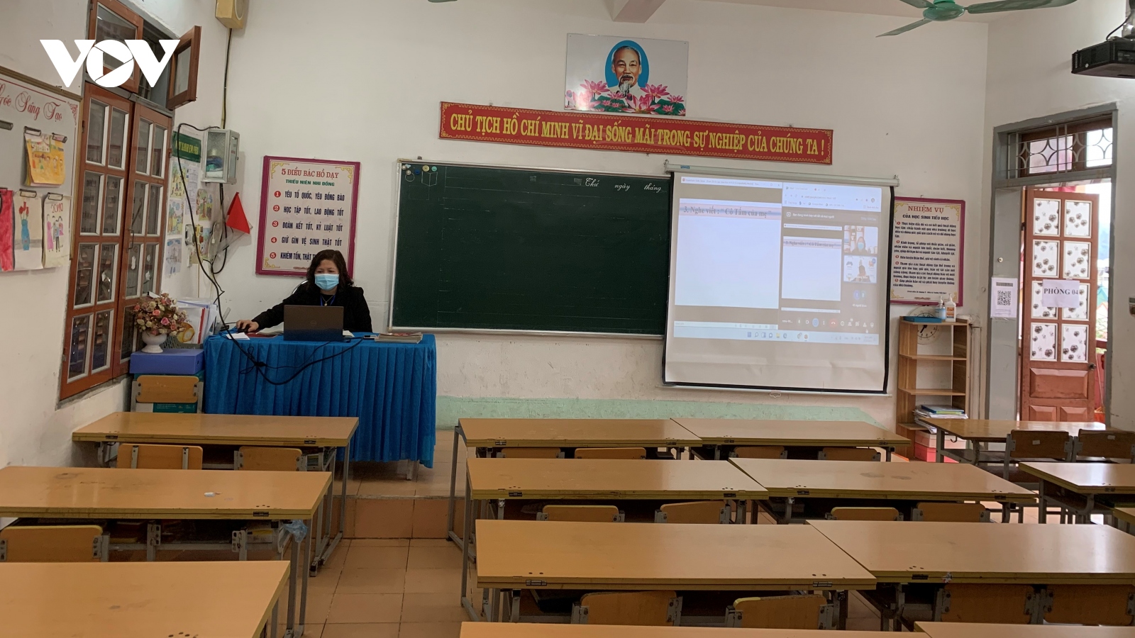 Thầy trò xoay sở dạy học "mùa" COVID-19 ở Sơn La